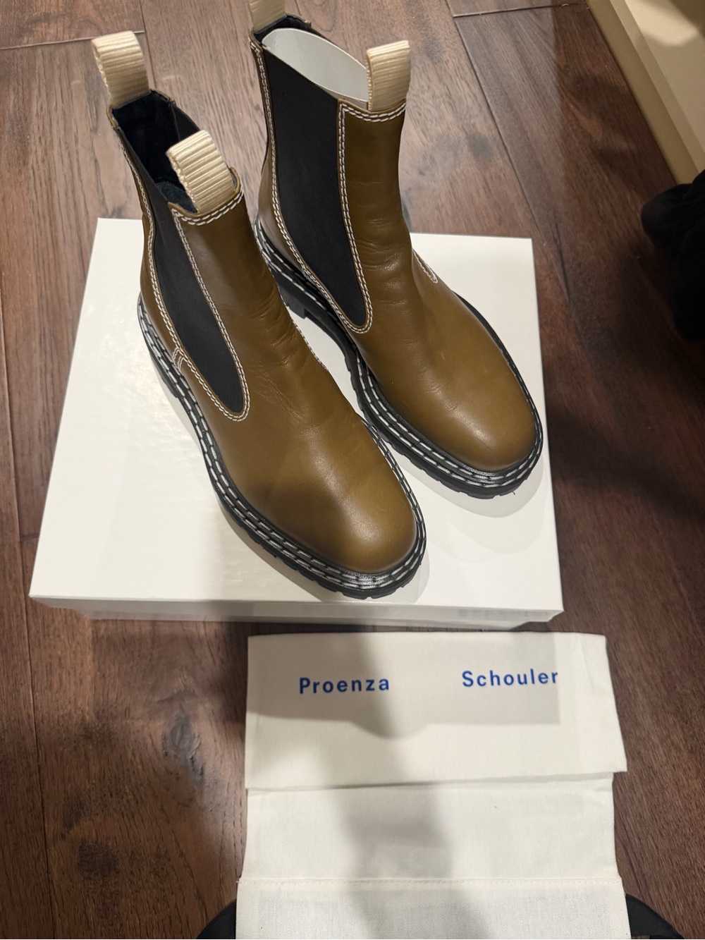 New Proenza Chelsea Lugg Sole Boot Size 41